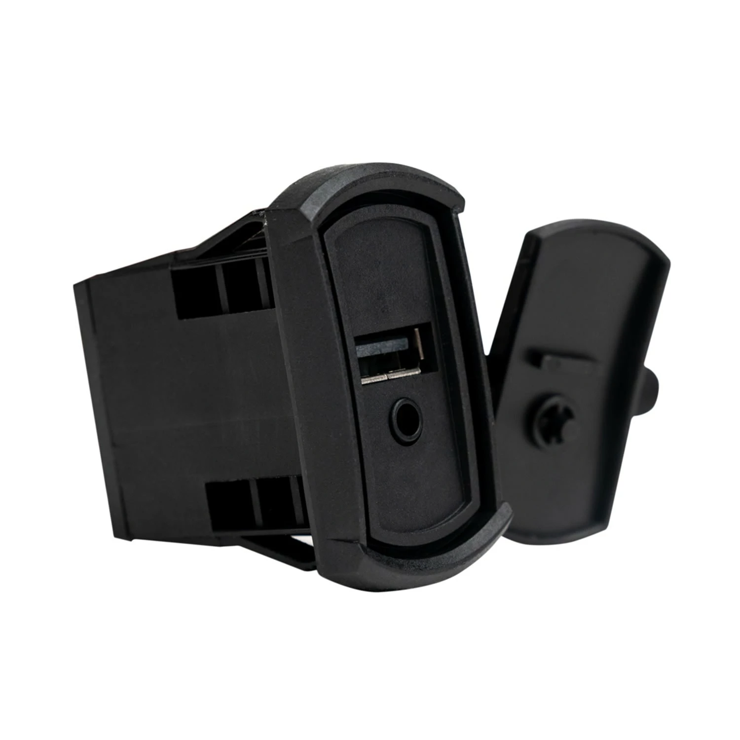 MB Quart USB/3.5mm MAXXLINK Accessory Plug Switch Mounted 3 MB Quart USB/3.5mm MAXXLINK Accessory Plug Switch Mounted