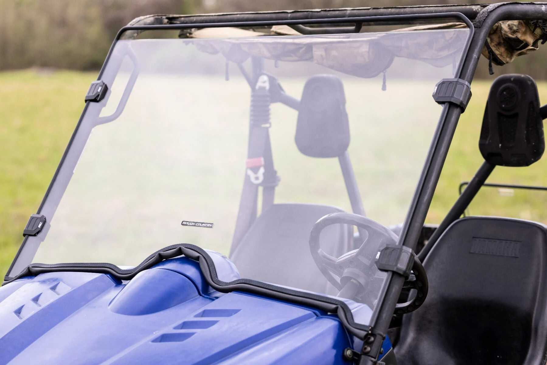 Rough Country '06-'08 Yamaha Rhino 450/ '04-'07 Rhino 660 Scratch Resistant Full Windshield 6 Rough Country '06-'08 Yamaha Rhino 450/ '04-'07 Rhino 660 Scratch Resistant Full Windshield - Image 4