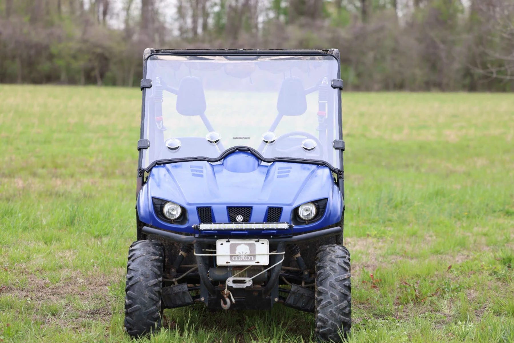 Rough Country '06-'08 Yamaha Rhino 450/Rhino 660 Scratch Resistant Vented Full Windshield 4 Rough Country '06-'08 Yamaha Rhino 450/Rhino 660 Scratch Resistant Vented Full Windshield - Image 2