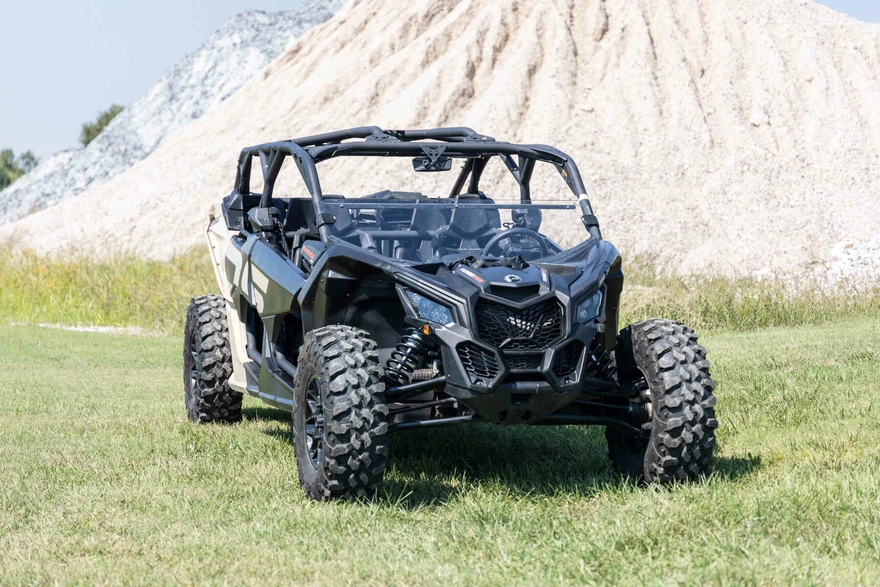 Rough Country '17-'22 Can-Am Maverick X3 Scratch Resistant Half Windshield 4 Rough Country '17-'22 Can-Am Maverick X3 Scratch Resistant Half Windshield - Image 2